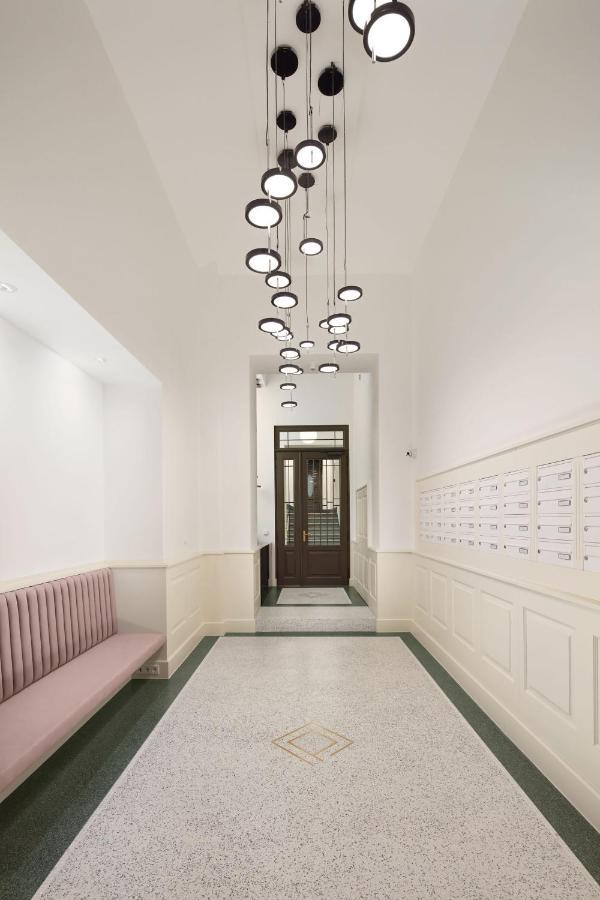 Luxury Apartment In The Centre Praha Bagian luar foto